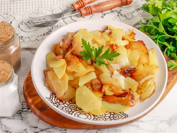 Фото готового блюда: Жареная картошка на курдюке (на сковороде)