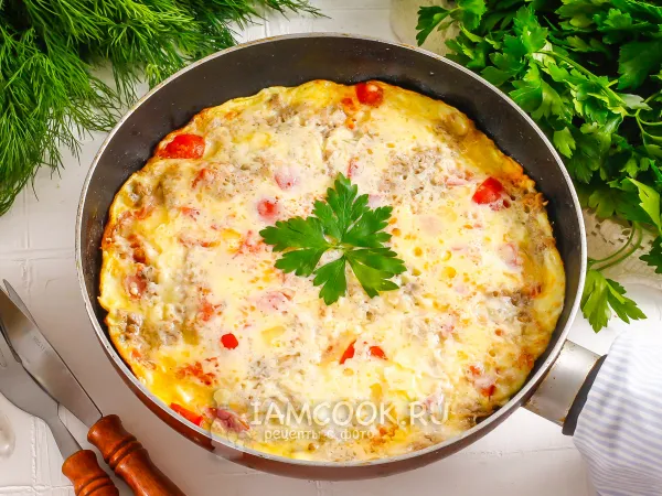 Фото готового блюда: Омлет с консервированным тунцом