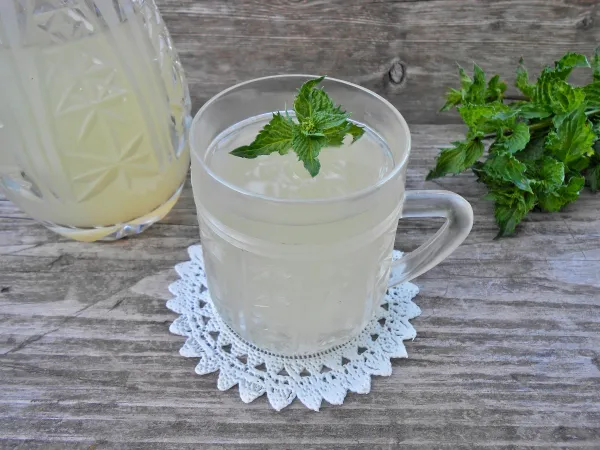 Фото блюда: Квас из цветов бузины