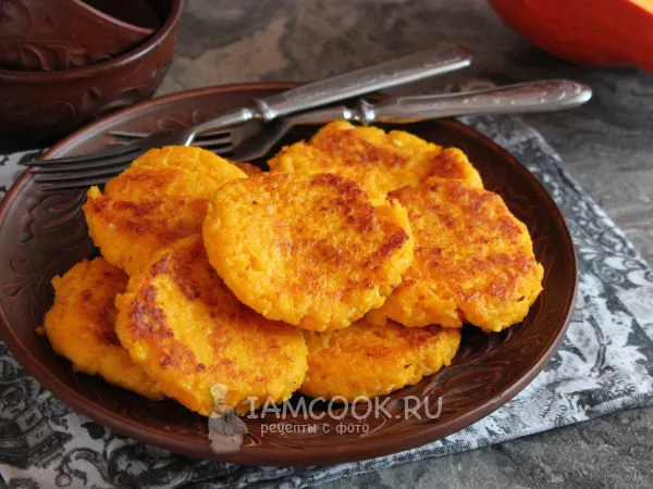 Фото блюда: Тыквенные оладьи с творогом (несладкие)