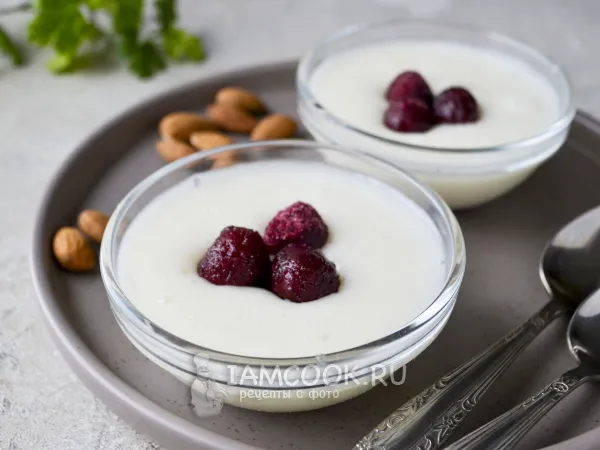 Фото блюда: Бланманже с ягодами