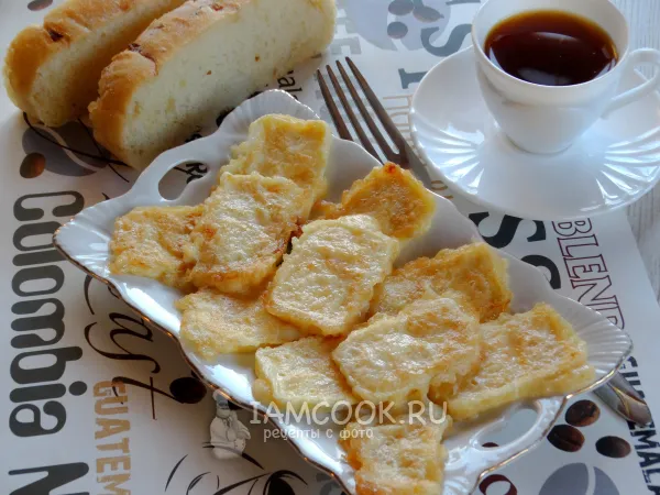 Фото блюда: Жареный сыр в яйце на сковороде