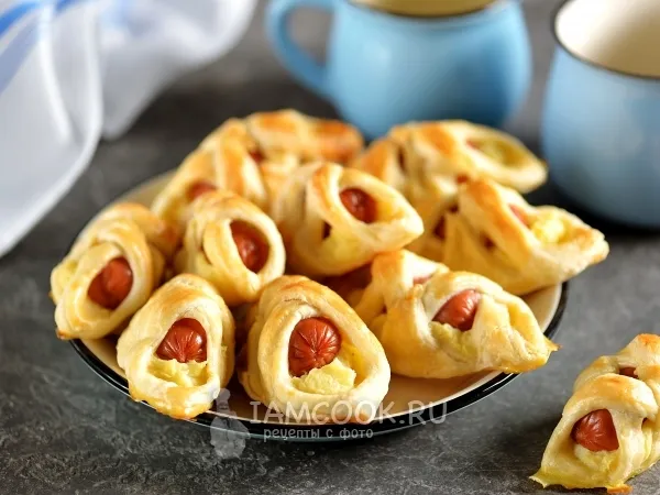 Фото блюда: Сосиска в тесте с картошкой