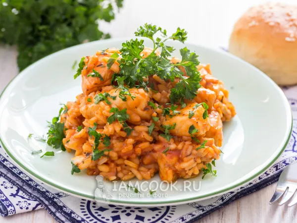 Фото готового блюда: Рис с рыбой в томате