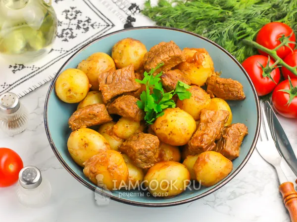 Фото блюда: Казан-кебаб с говядиной и картошкой