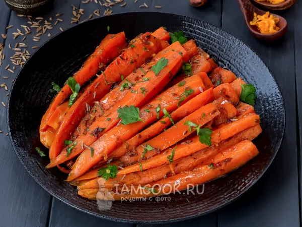 Фото готового блюда: Тушеная морковь