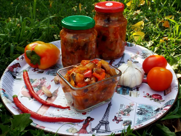 Фото блюда: Салат «Федор» из баклажанов на зиму