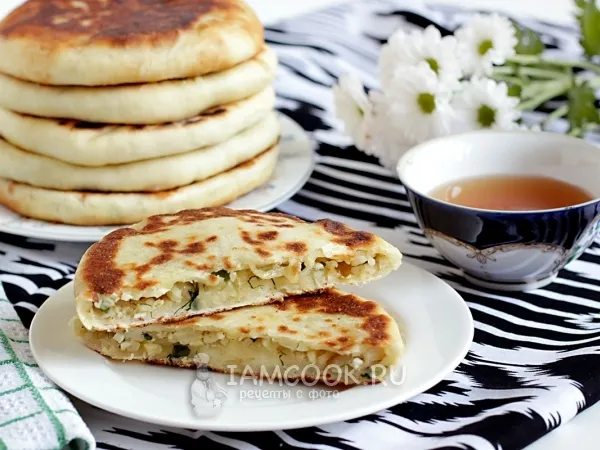 Фото блюда: Лепешки с начинкой из риса и яйца