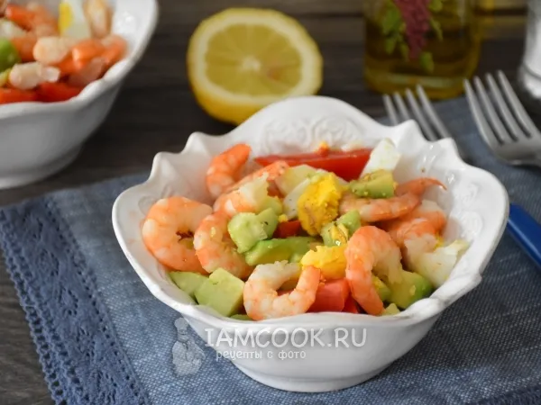 Фото блюда: Овощной салат с креветками и авокадо
