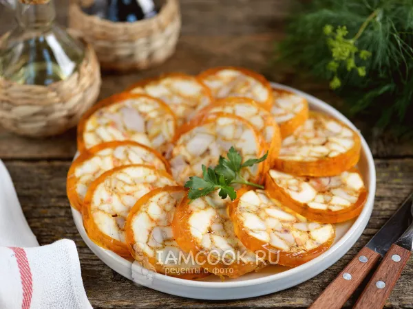 Фото готового блюда: Мраморный рулет из курицы с желатином