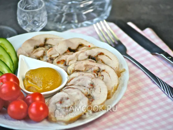 Фото готового блюда: Рулет из куриных бедрышек