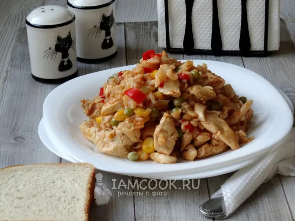 Фото блюда: Гавайская смесь с курицей на сковороде