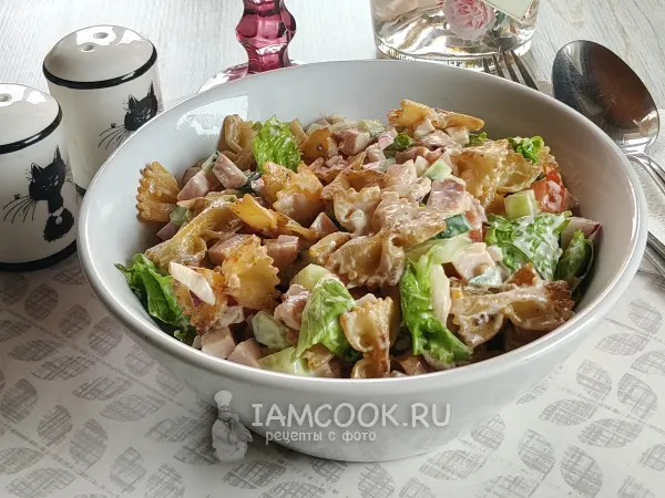 Фото блюда: Салат с жареными макаронами