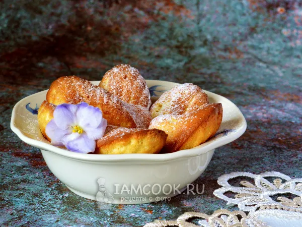 Фото готового блюда: Печенье «Мадлен» (классический рецепт)