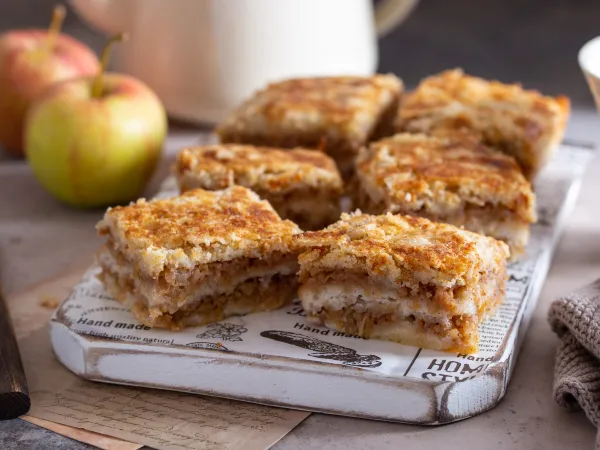 Фото блюда: Болгарский насыпной пирог с яблоками