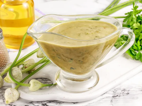 Фото блюда: Соус из чесночных стрелок