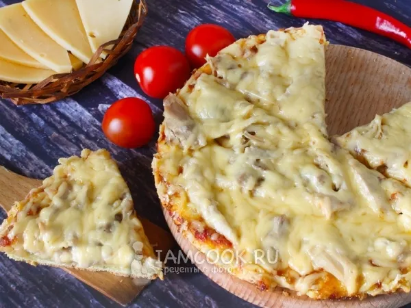 Фото готового блюда: Пицца в мультиварке без дрожжей