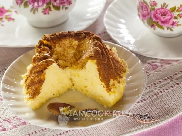 Фото блюда: Кекс на кефире в микроволновке