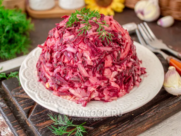 Фото блюда: Салат «Розовый фламинго» с кальмарами