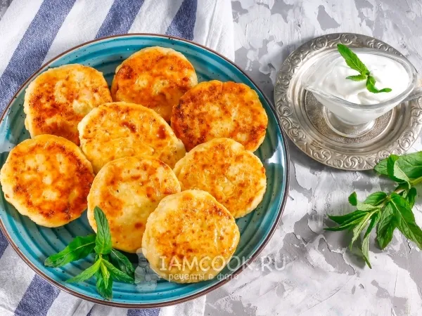 Фото готового блюда: Сырники из рикотты