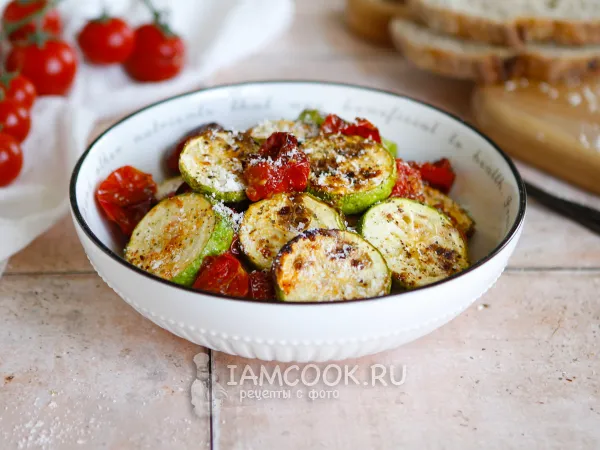 Фото блюда: Кабачки с помидорами и сыром в аэрогриле