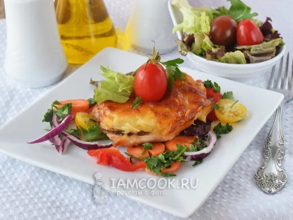 Фото готового блюда: Индейка с ананасами в духовке