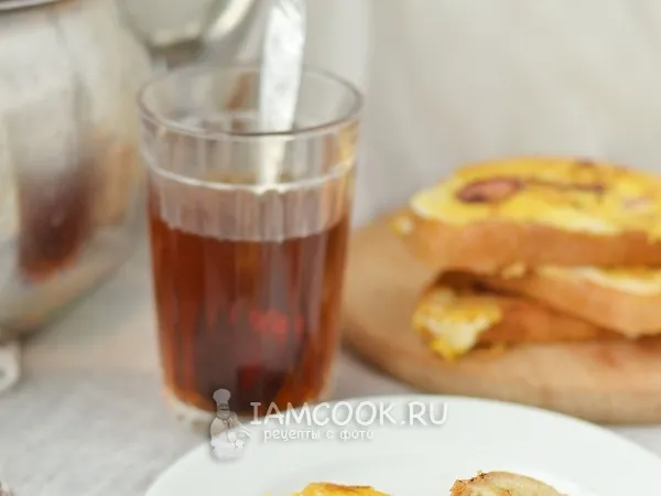 Фото блюда: Горячие бутерброды на сковороде